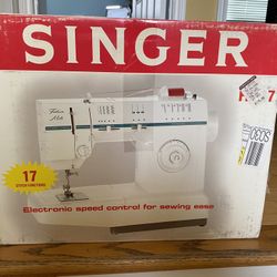 Singer Sewing Machine