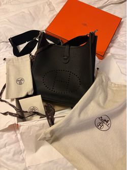 NEW!! AUTHENTIC HERMES EVELYNE III 29 BAG