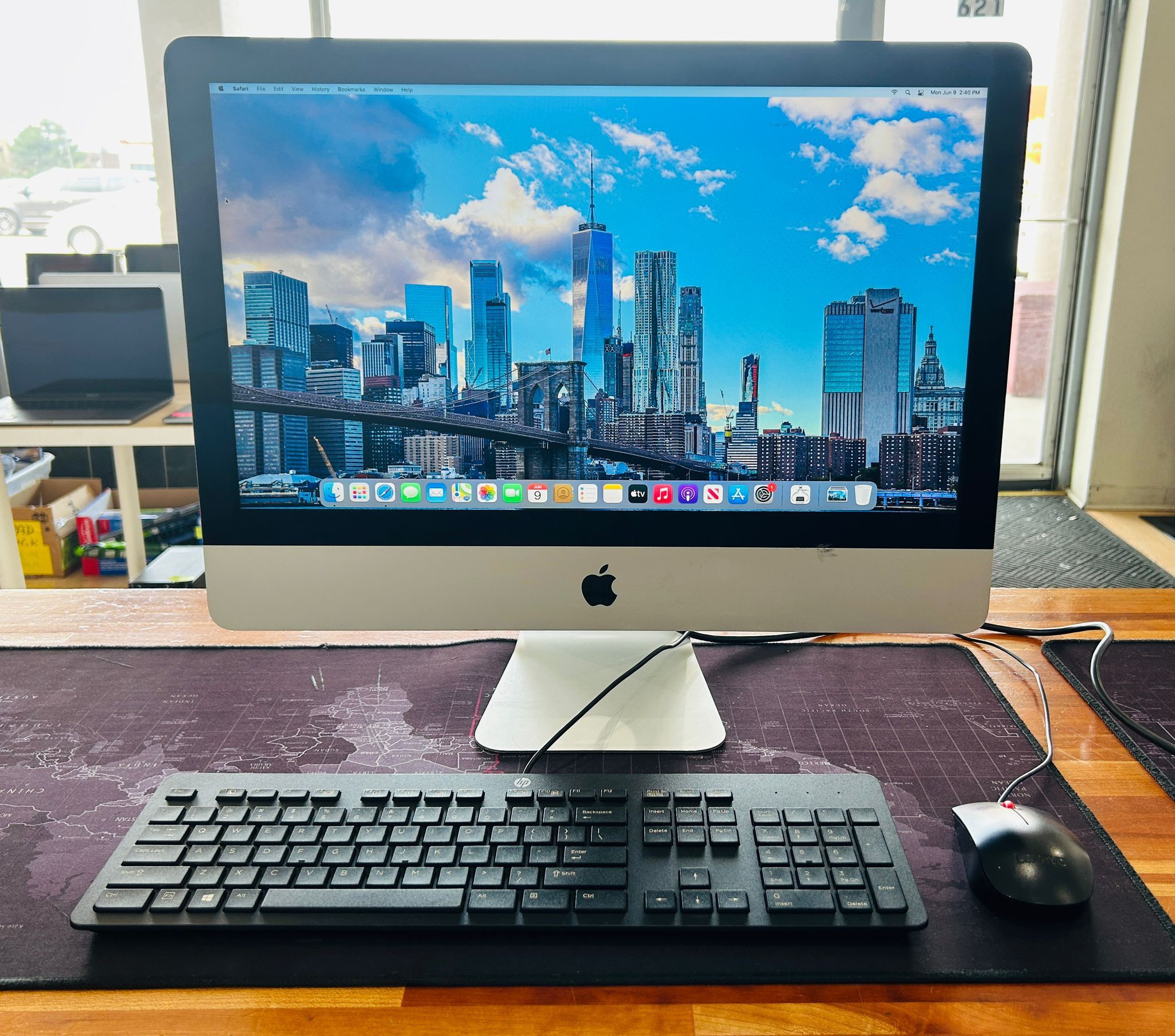 Apple iMac 21” 2014 i5 8GB 256GB Mac OS 11 Big Sur Fully Functional