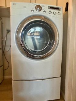 LG Front Loader Washer & Dryer set w/ pedestals