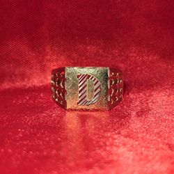 10k Gold "D" Initial Ring