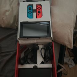 Nintendo Switch 