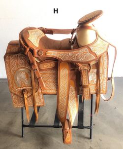 Montura