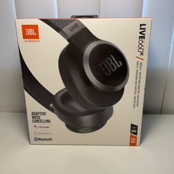 JBL Live 660NC Wireless Over-ear Noise Canceling Bluetooth Headphones Black 50hr