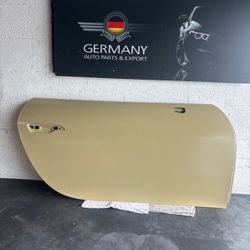 Porsche 911 (contact info removed)-2025 rh door Shell new