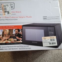 Brand New Microwave 