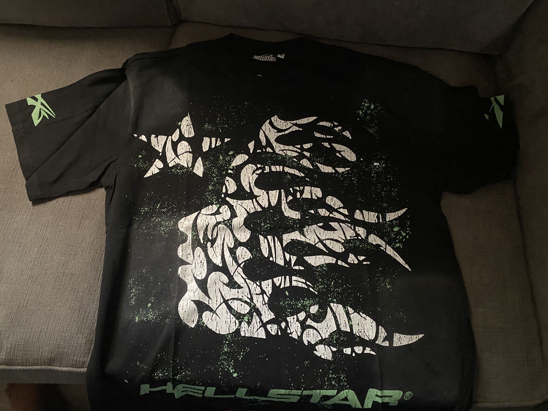Selling hellstar shirts size medium
