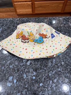 Disney Eats Mickey Snacks Reversible Bucket Hat by Spirit Jersey.  Brand new with tags.