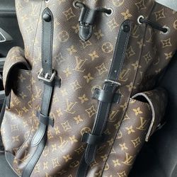 Louie Vuitton Backpack 