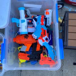 Nerf Guns 