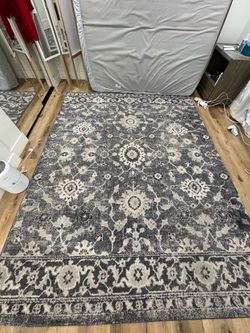 RUG FREE 8x10