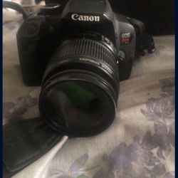 Canon T4i 