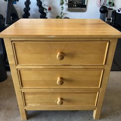 Light Oak Dresser 