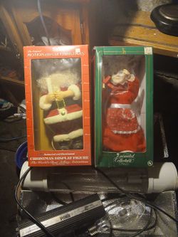 Santa And Nana Christmas Animated Decorations