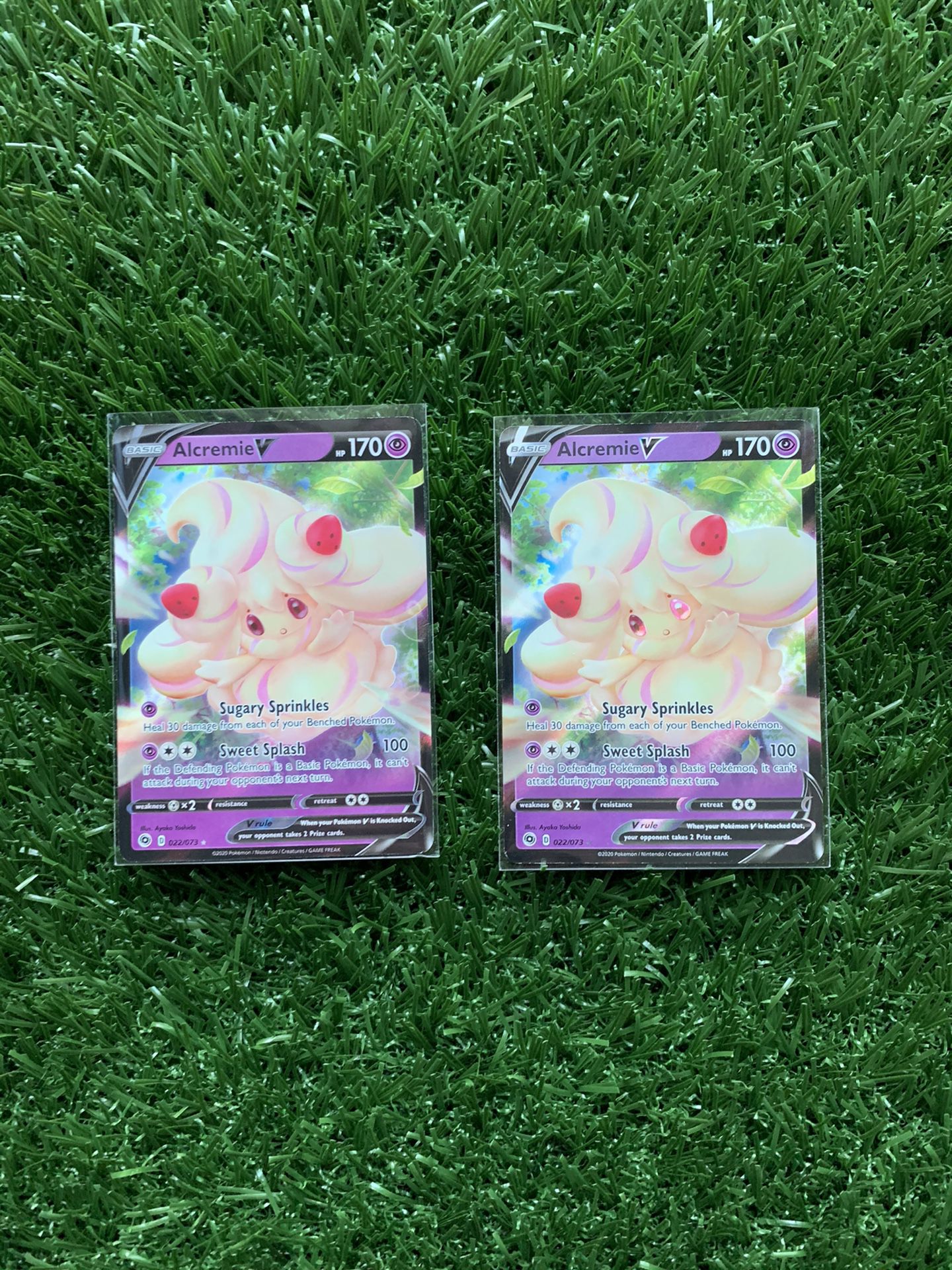 MINT Pokémon Card Alcremie V 022/073