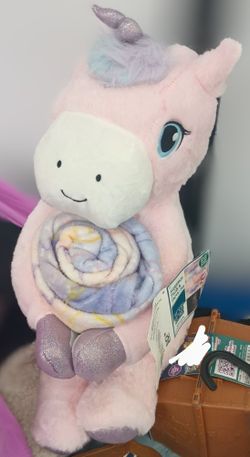 Unicorn Plush And Blanket- New -$12