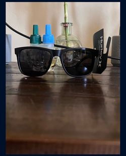 GLASSES