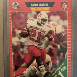 Super Nice 1989 Barry Sanders Rookie Card # 494 MINT 