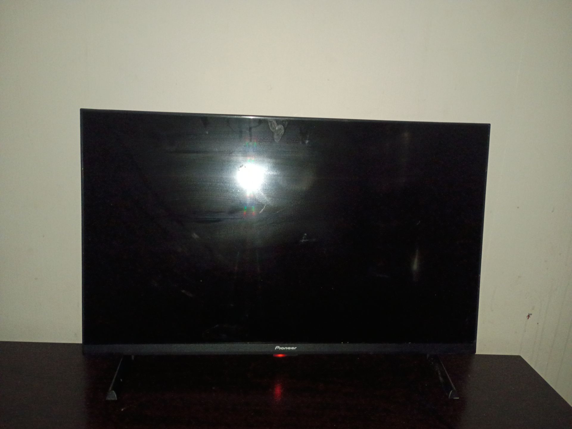 Tv pioneer