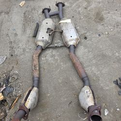 Mustang Sn95 5.0 Stock Pipe  In Great Shape
