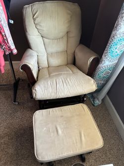 Rocking chair with foot rest