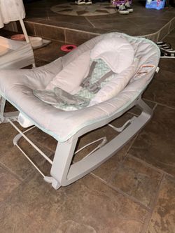 Baby bouncer