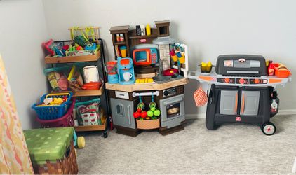 Kitchen and shopping set