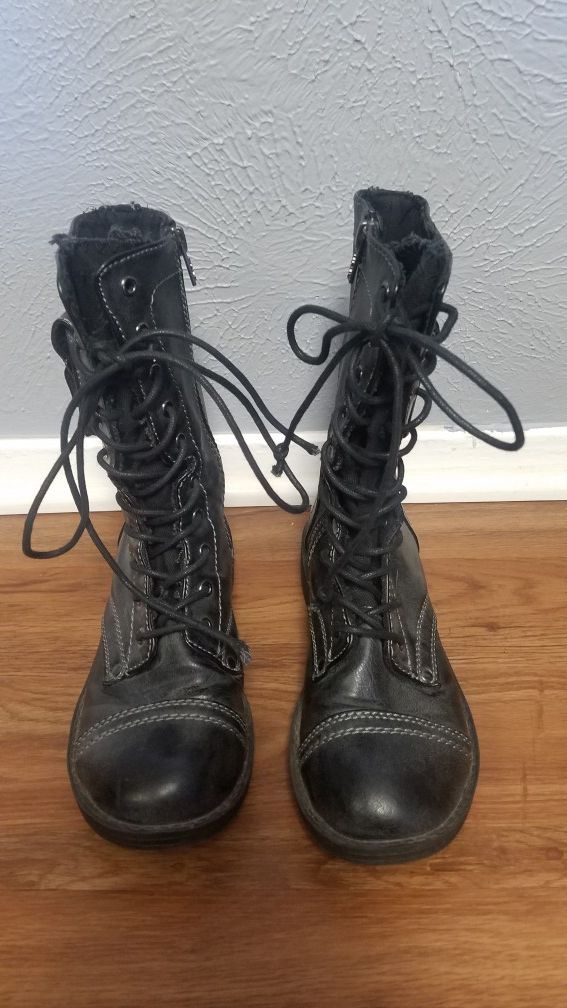 Women's boots