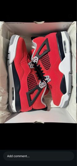 Jordan 4s