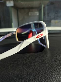 Polarized Oakley Sunglasses. New!