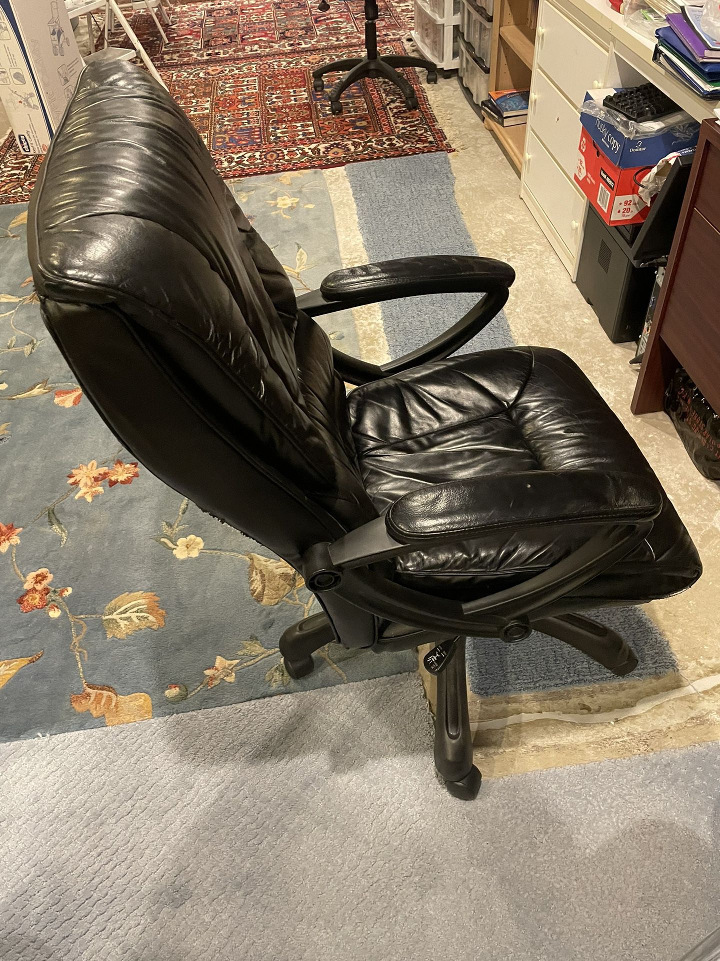 Office Chair  black  25” l x 22” w x 42” h