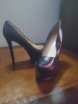 Size 9 high heels
