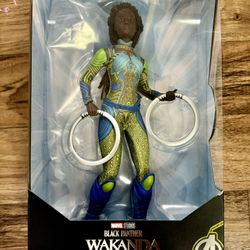 NEW In Box Marvel Black Panther Wakanda Forever Fierce Nakia 12" Tall