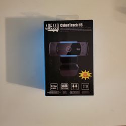 Adesso CyberTrack H5 1080P HD USB Webcam With Built-In Dual Microphone w/ Privacy Screen