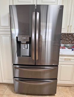 REFRIGERATOR- LG - Quick Delivery
