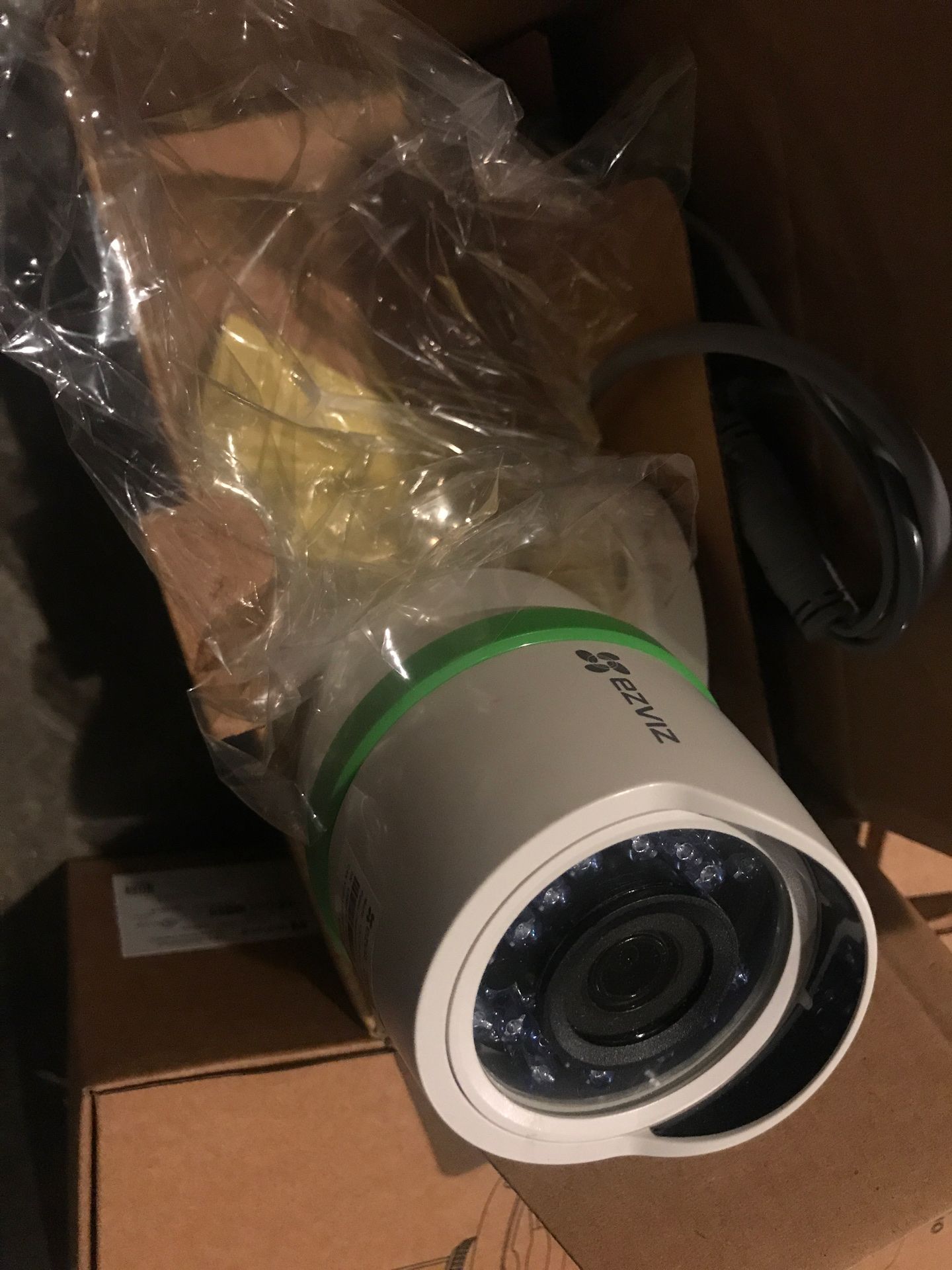 Ezviz security cameras 4 of them brand new