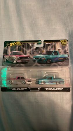 Hot Wheels Nissan 2pk