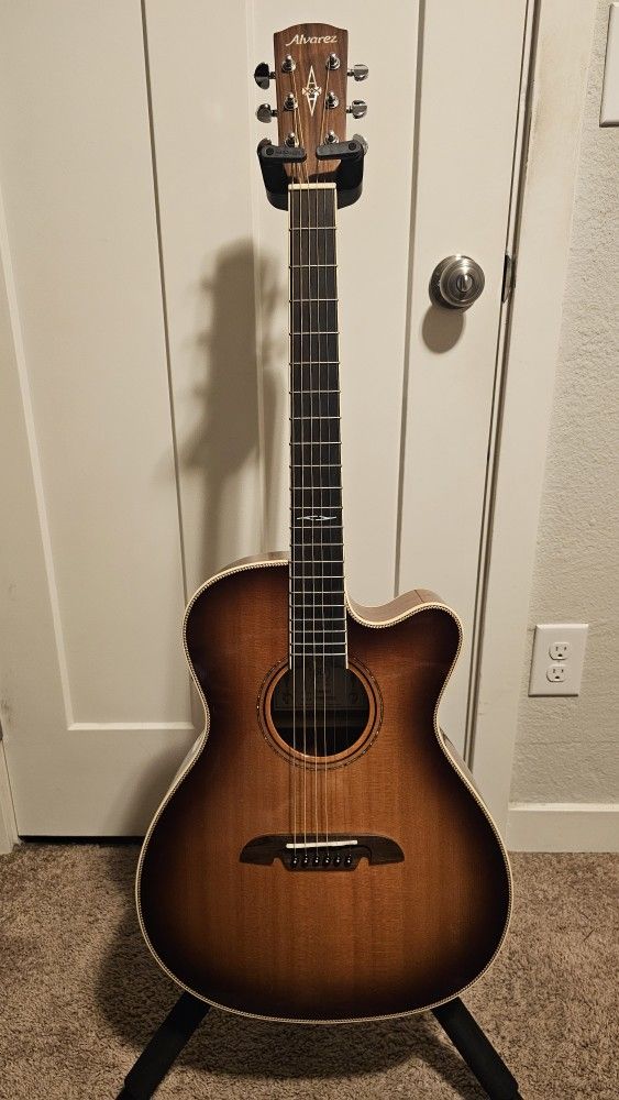 Alvarez  Acoustic Electric Guitar