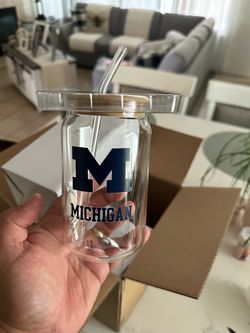 University of Michigan Glass Can Cup with Lid and Straw
