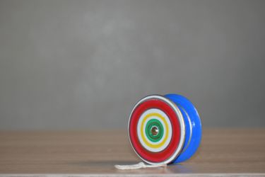YO-YO MULTICOLOR!! HECHO EN MEXICO! 100% MADERA!