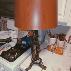 Lamp With Crack Shade 