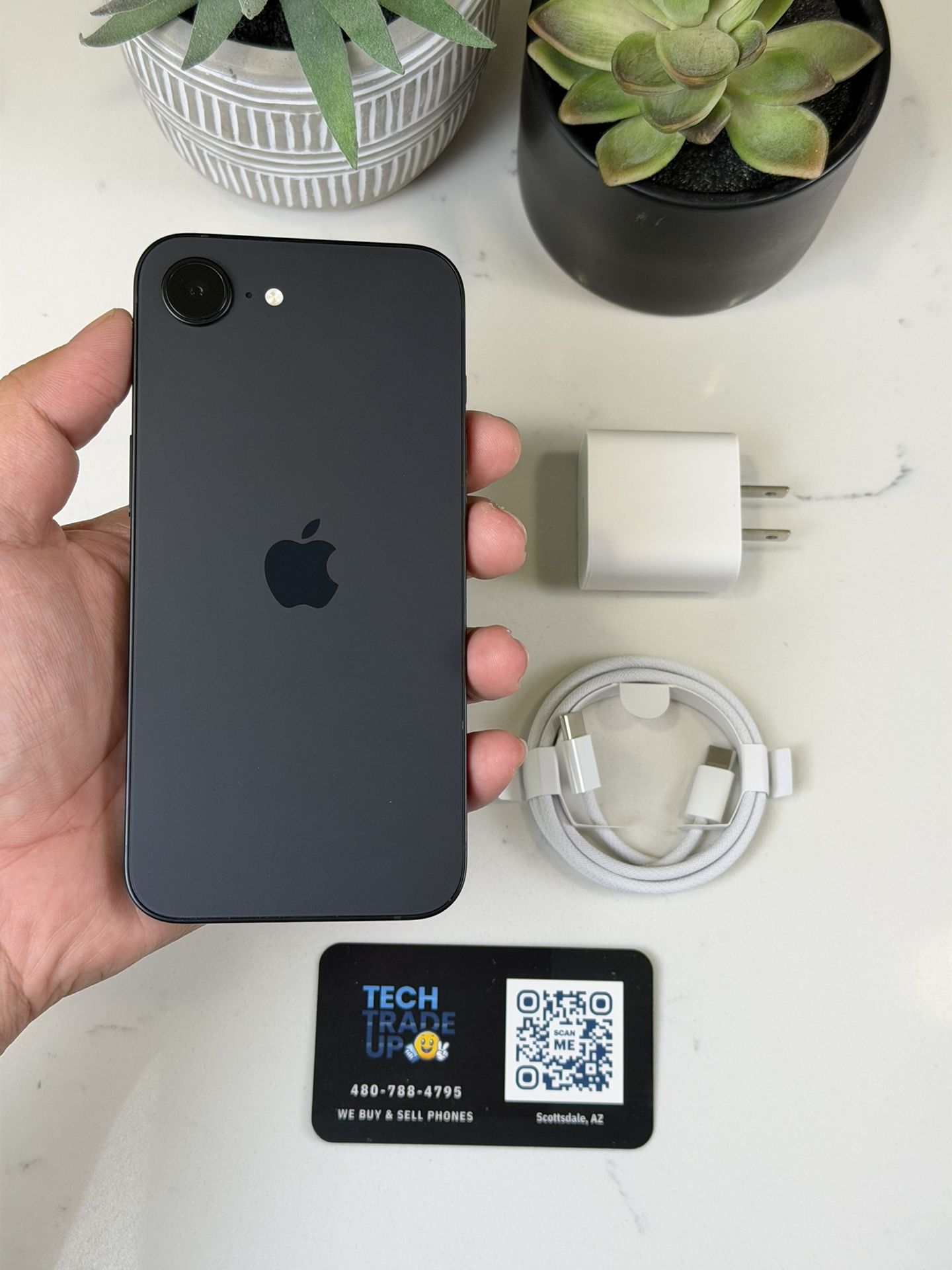 iPhone 16e 128Gb Boost
