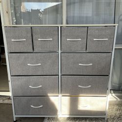 10 Drawer Dresser