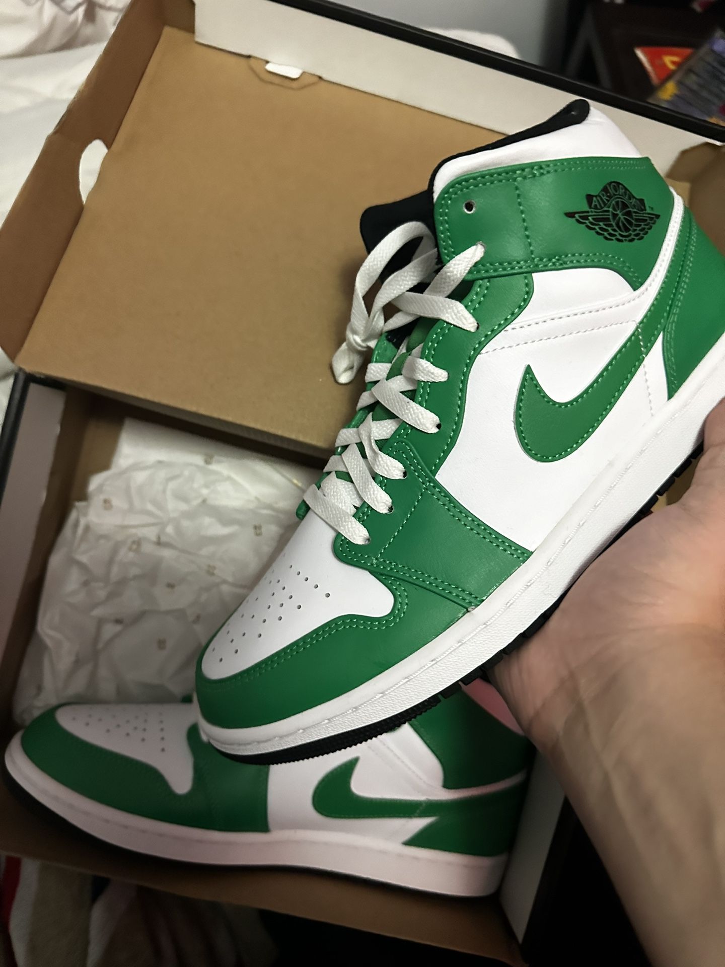 jordan 1 mid 