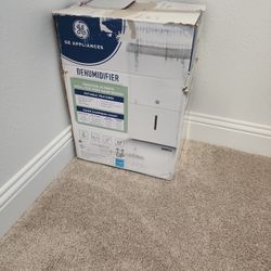 GE Dehumidifier 