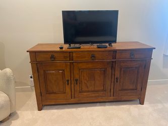 Klausner Urban Americana buffet cabinet console