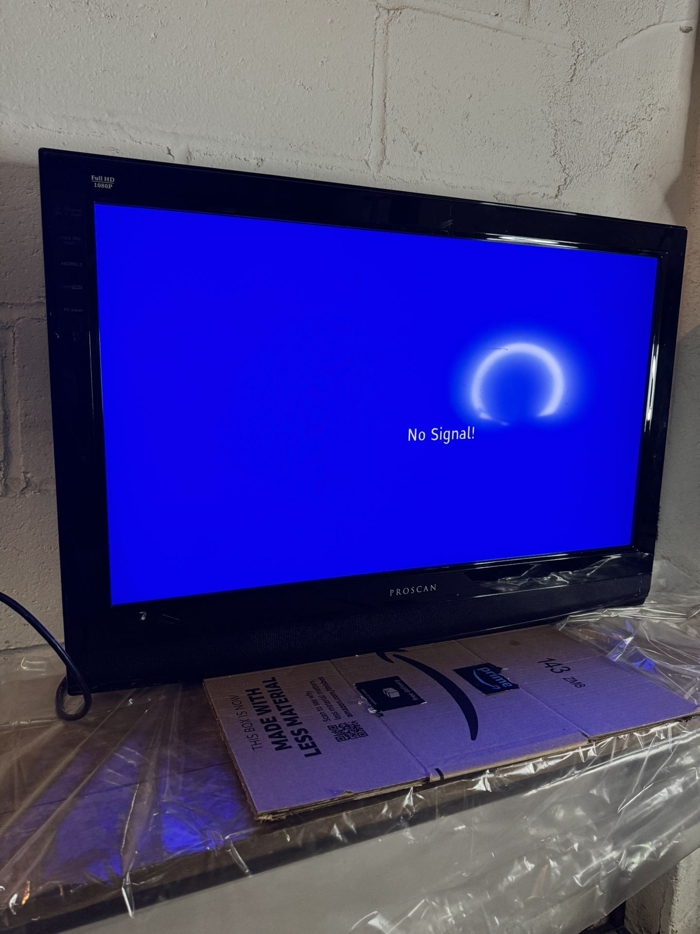 Proscan 32-inch LCD HDTV