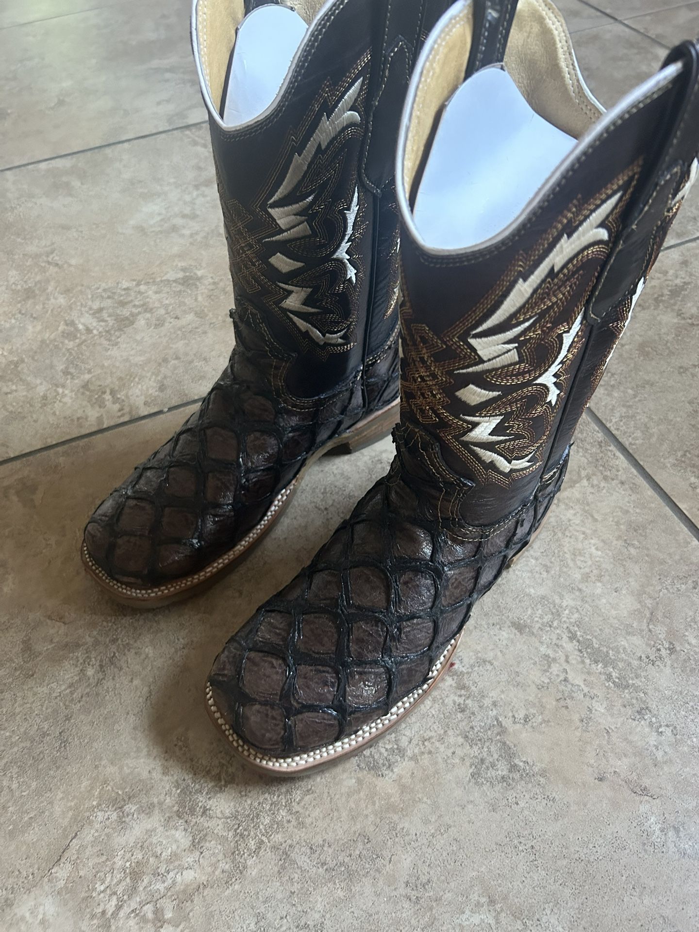 Men’s Pirarucu Print Exotic Boots