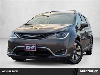 2018 Chrysler Pacifica Hybrid