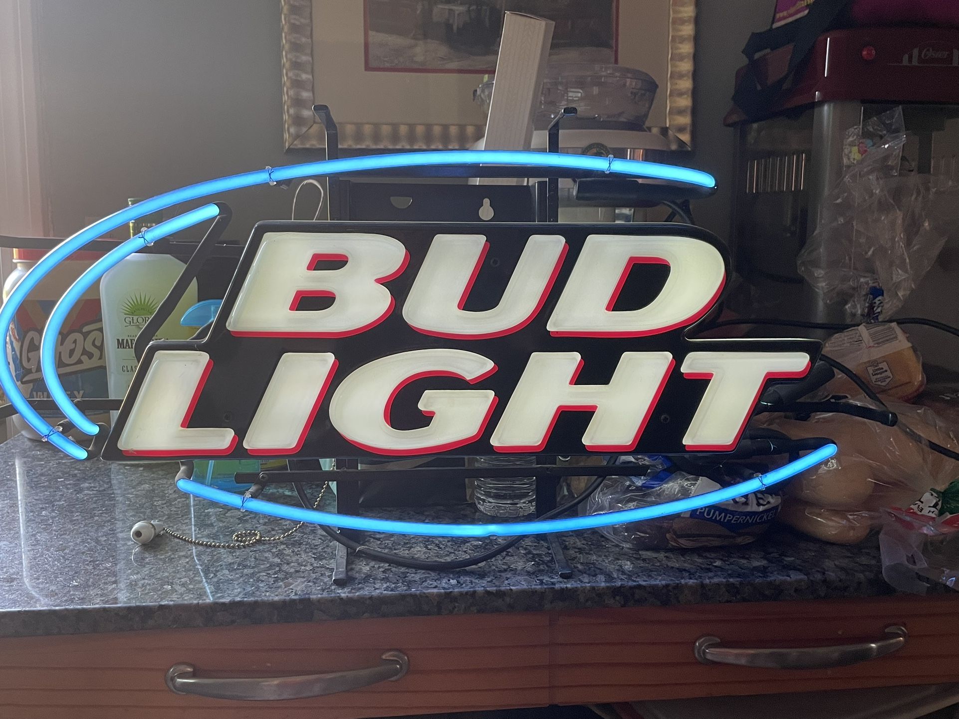 Bud Light neon Sign 